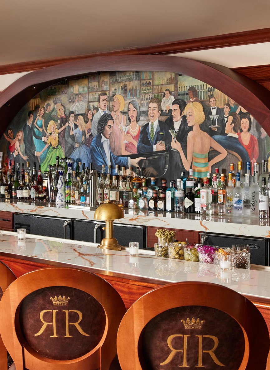 Darien Bar